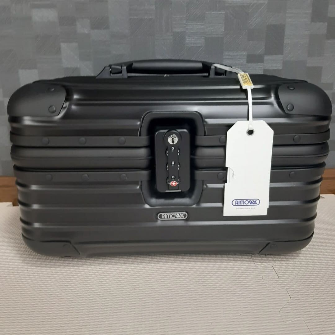 新品未使用】RIMOWA リモワ TOPAS トパーズ STEALTH ステルス 新品未使用】RIMOWA リモワ TOPAS トパーズ STEALTH ステルス