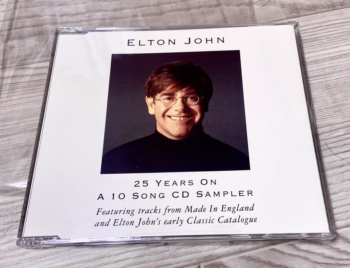 エルトン・ジョン　Elton John UK製　特製プロモCD 10曲 1995年　sampler 貴重盤　UK promo only CD 25years ON_画像1