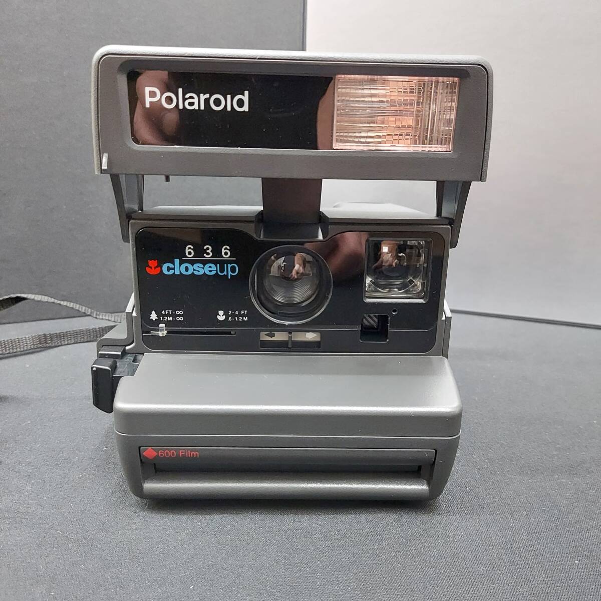  【6297】Polaroid 636 Close-up ポラロイドカメラ クローズアップ インスタントカメラ フィルムカメラ 動作未確認の画像2