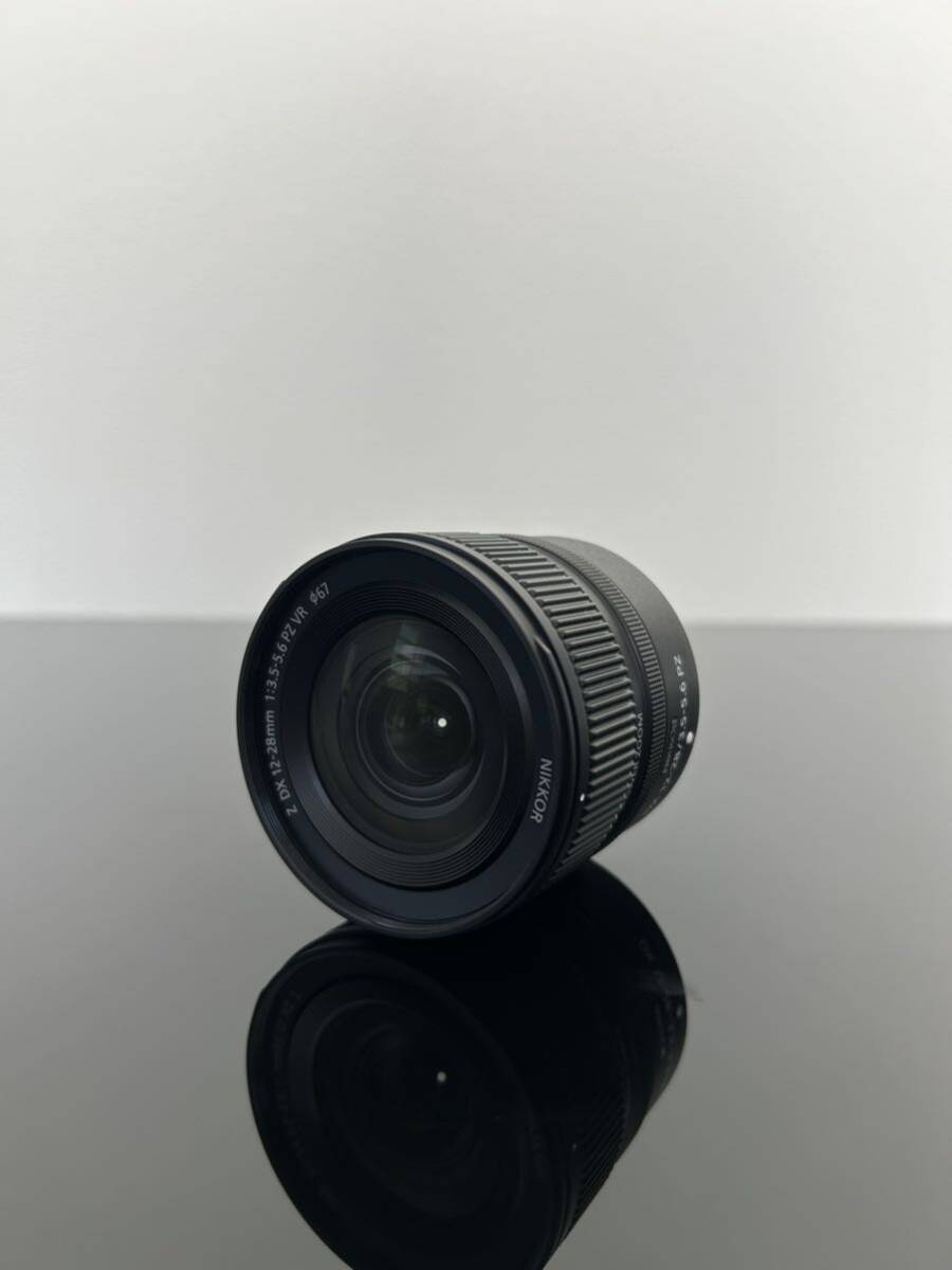 Nikon ニコン NIKKOR Z DX 12-28mm F3.5-5.6 PZ VR_画像3