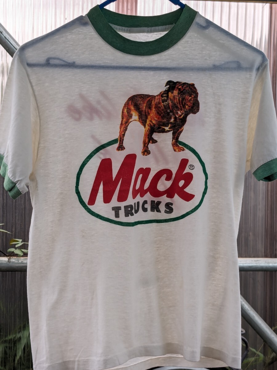  Mac truck macktruck macktrucks mack truck mack trucksbrudokbulldog Lynn ga-T USA made T-shirt Vintage 
