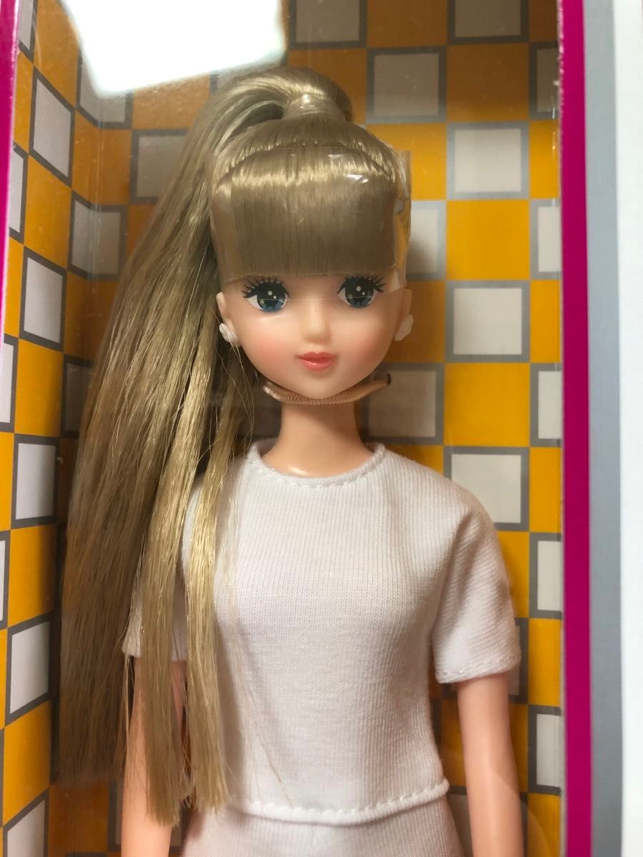 新品未開封 リカちゃんキャッスル アイドールモデル ジェニー 新品未開封 リカちゃんキャッスル アイドールモデル ジェニー