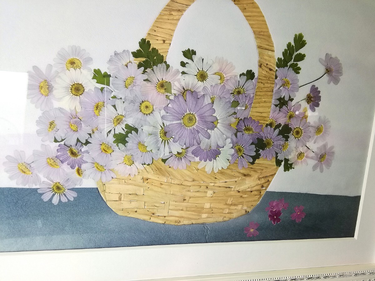 ふしぎな花倶楽部 　押し花絵額　 『マーガレット(花かご)』　額装/額縁　(49ホワイトレリーフ額)　押し花　アートフラワー　 共箱　⑥_画像3