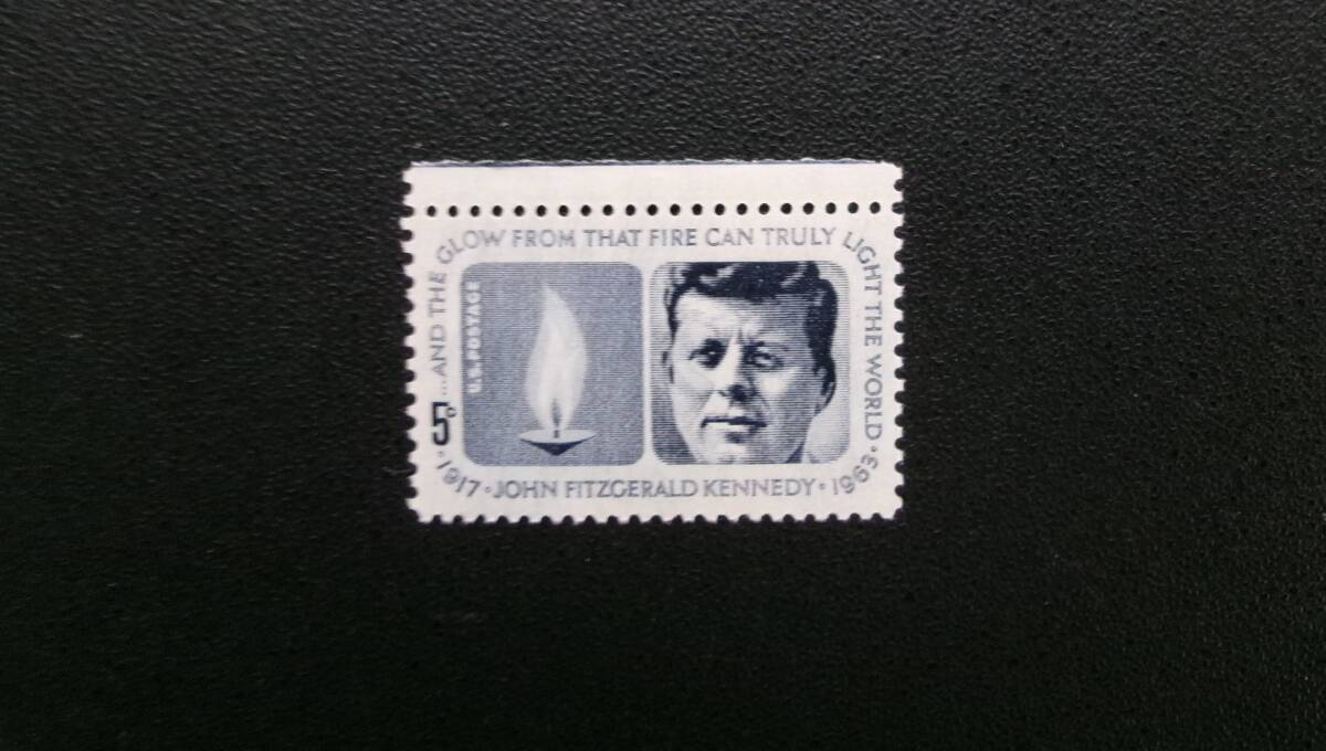 アメリカ合衆国発行 アメリカ合衆国第３５代大統領 ジョン・F・ケネディ切手 １種完 ＮＨ 未使用_画像3