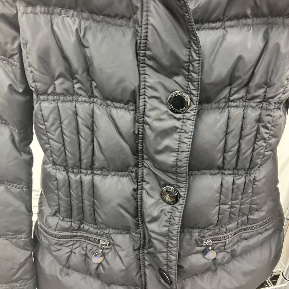 1円〜 4M MONCLER モンクレール ダウンジャケット ダウン G32-003 ブラック ダウンコート CLASSE1 モルドバ製 サイズ1（M）9号 レディース_画像2