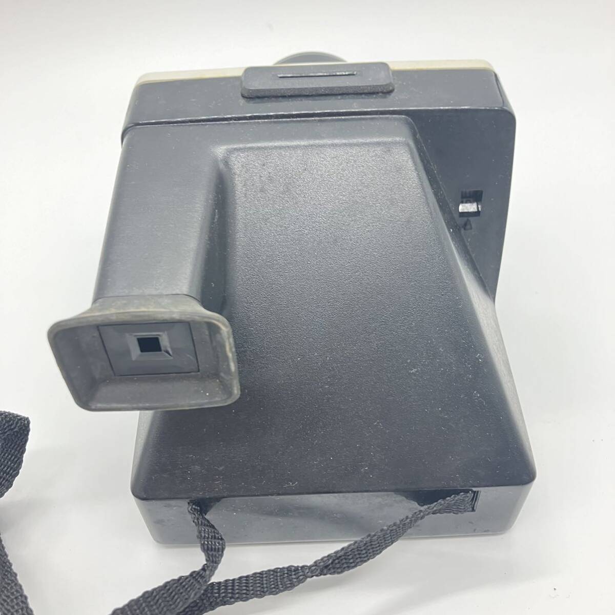 1円〜 4T POLAROID LAND CAMERA ポラロイドカメラ 1000 ハードケース FLASH BAR付き 現像機能付き フィルムカメラ 昭和レトロ 動作未確認_画像6