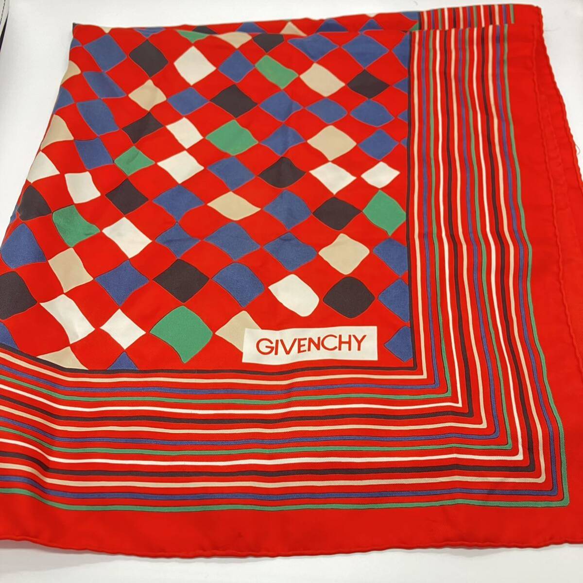 1 jpy ~ 4F GIVENCHY scarf large size ji van si. silk 100% silk red green black blue clothing accessories brand size length width some 76cm lady's red series 