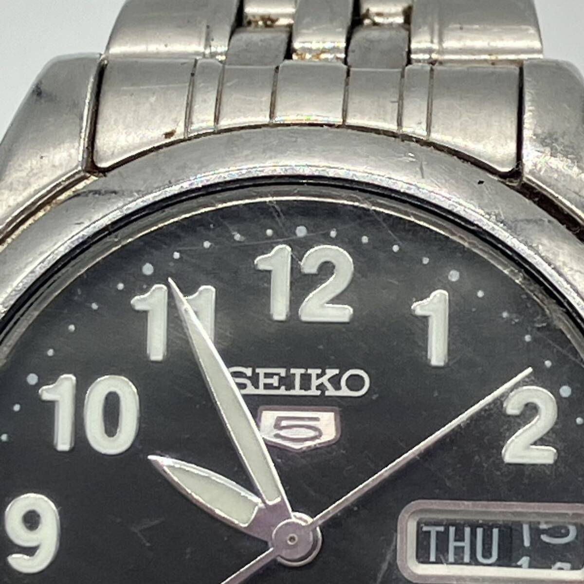 1円〜 4T SEIKO 5 腕時計 7S26-01V0 3D6361 自動巻き AUTOMATIC 動作未確認 セイコー ファイブ デイデイト 黒文字盤 21石_画像3