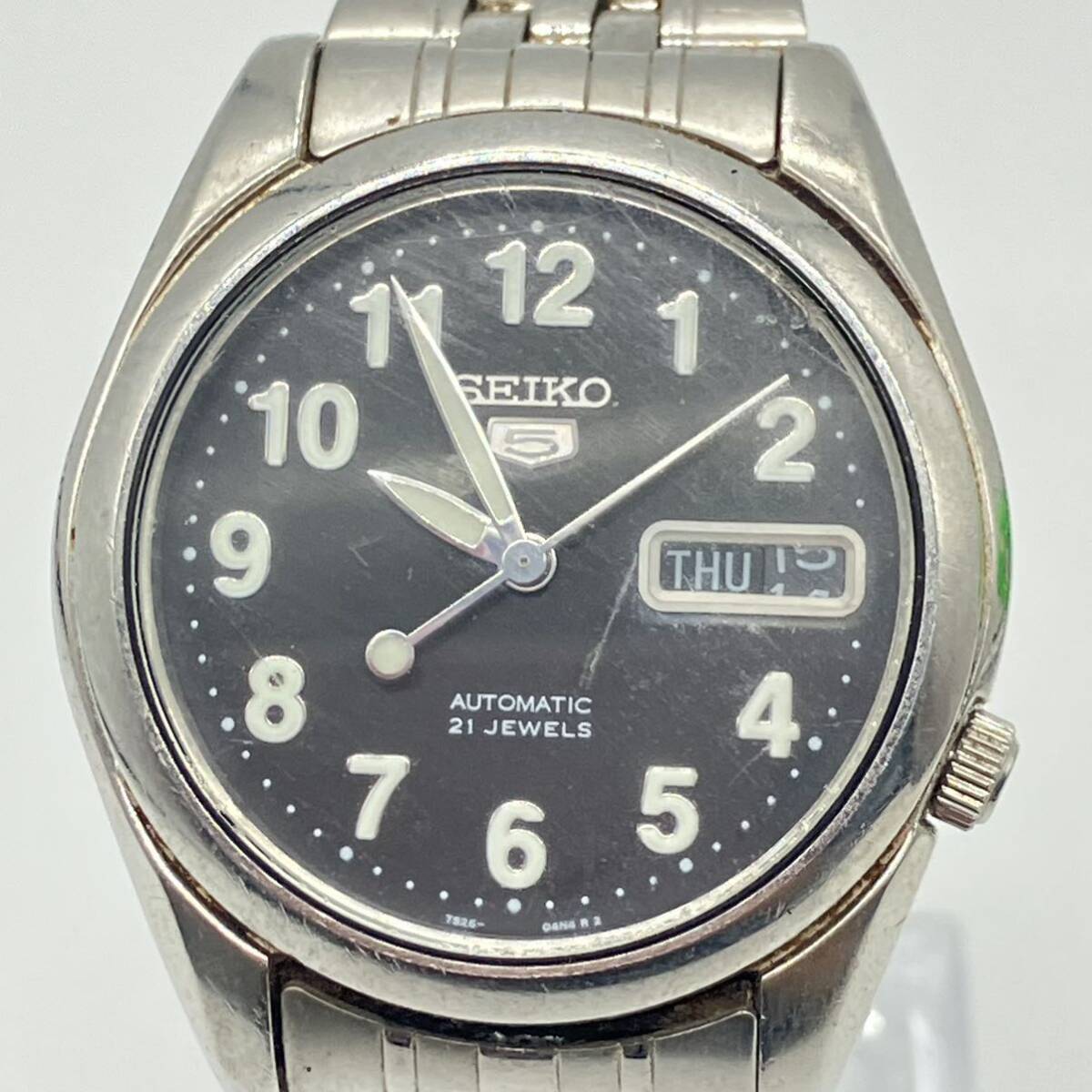 1円〜 4T SEIKO 5 腕時計 7S26-01V0 3D6361 自動巻き AUTOMATIC 動作未確認 セイコー ファイブ デイデイト 黒文字盤 21石_画像2