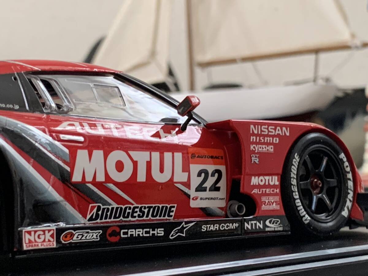 NISSAN R35 GT-R XANAVI NISMO GT-R 日産 ニッサン R-35 ザナヴィ ニスモ NISMO・詳細不明 1/24 精密ミニチュアカー クリアケース付き_画像5