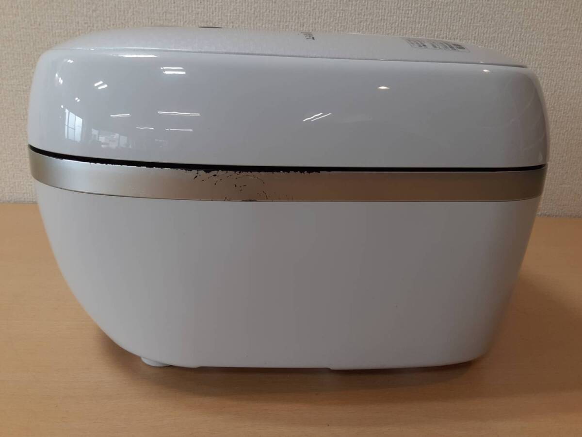 【ひ４】JPD－A060　TIGER 炊飯器 炊飯ジャー 圧力IH 2019年製 通電確認済み 動作品_画像2