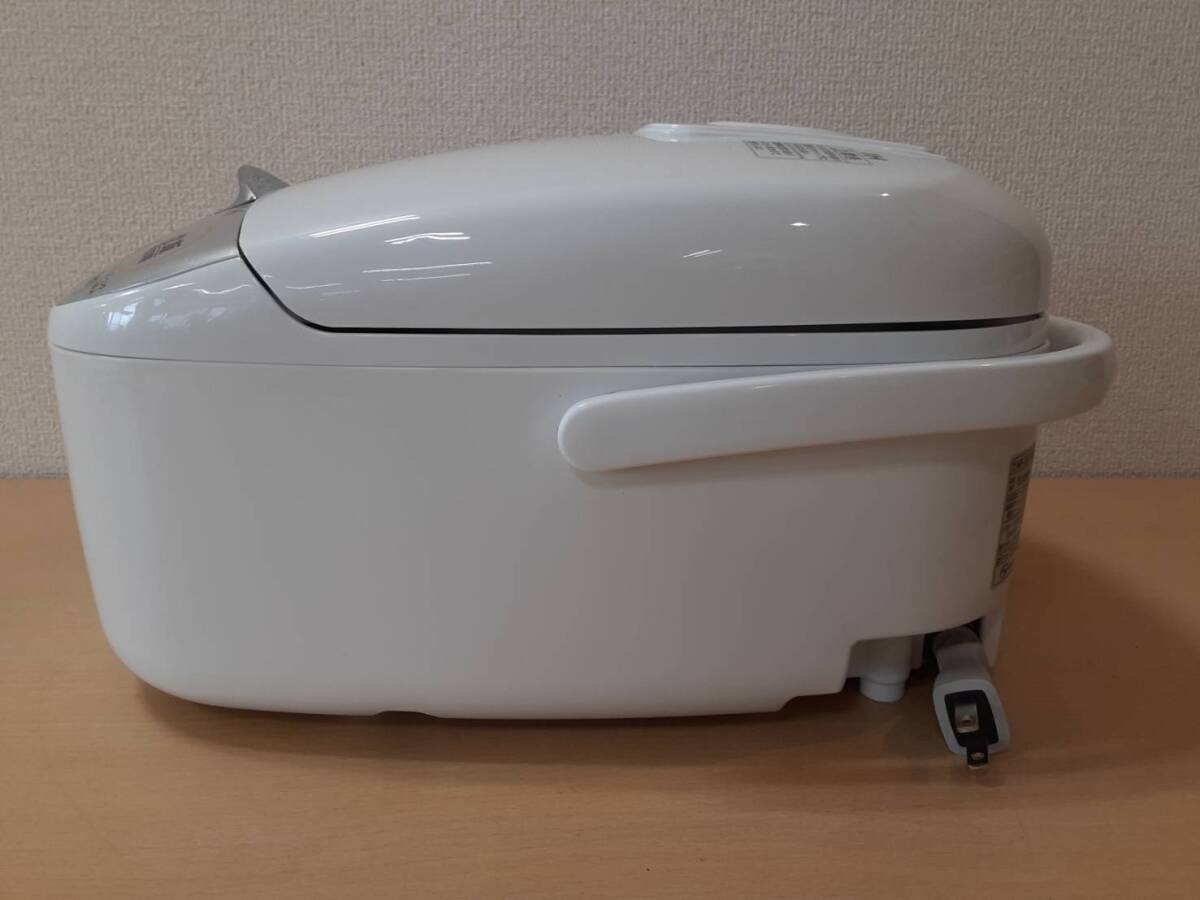 【ひ9】NP-XB10 ZOJIRUSHI 象印 IH 炊飯器 炊飯ジャー 2023年製 通電確認済み 動作品_画像4