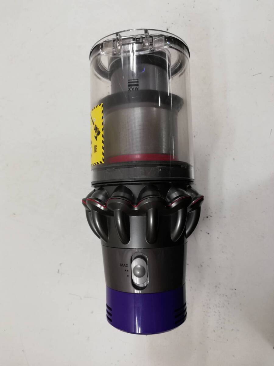 【は69】ジャンク SV12 dyson ダイソン 掃除機 コードレスクリーナー _画像5