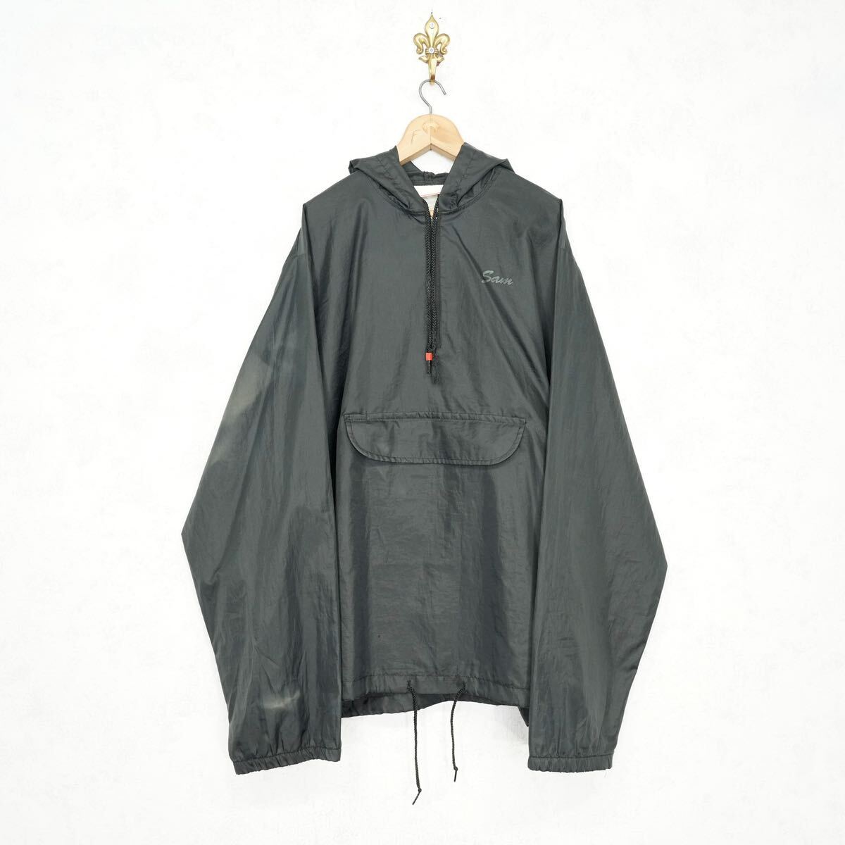 USA VINTAGE HARTWELL BACK PRINT HALF ZIP ANORAK PARKA/アメリカ古着バックプリントハーフジップアノラックパーカー