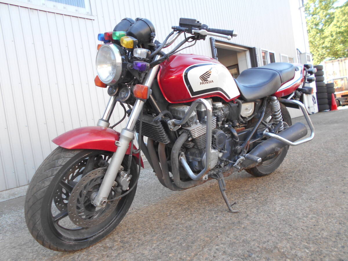 ホンダ CB750(RC42) 教習車　書類無し 不動 部品取り _画像2