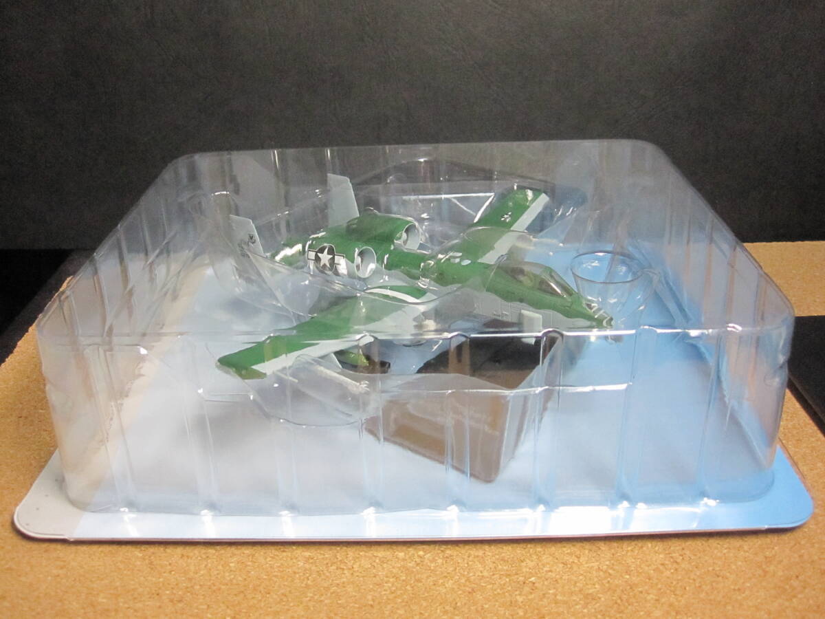 ☆A-10C サンダーボルトⅡアメリカ空軍 A-10Cデモンストレーションチーム☆1/100☆エアファイターコレクション Vol.124☆美品☆_画像5