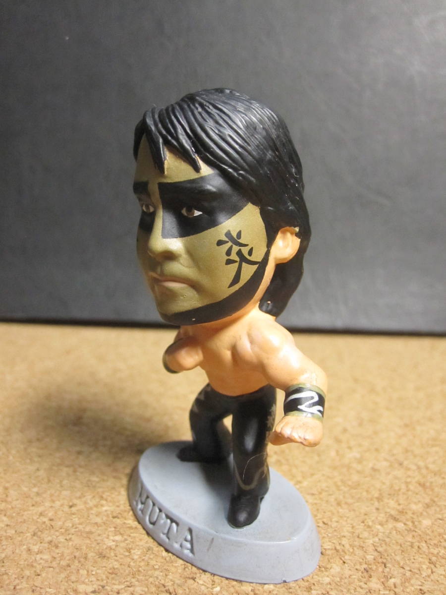 ☆グレート・ムタ(灰褐色ペイント) ：ミニフィギュア☆PROFESSIONAL WRESTLERS HEADLINERS -ヘッドライナーズ プロレスシリーズ-☆美品☆_画像3