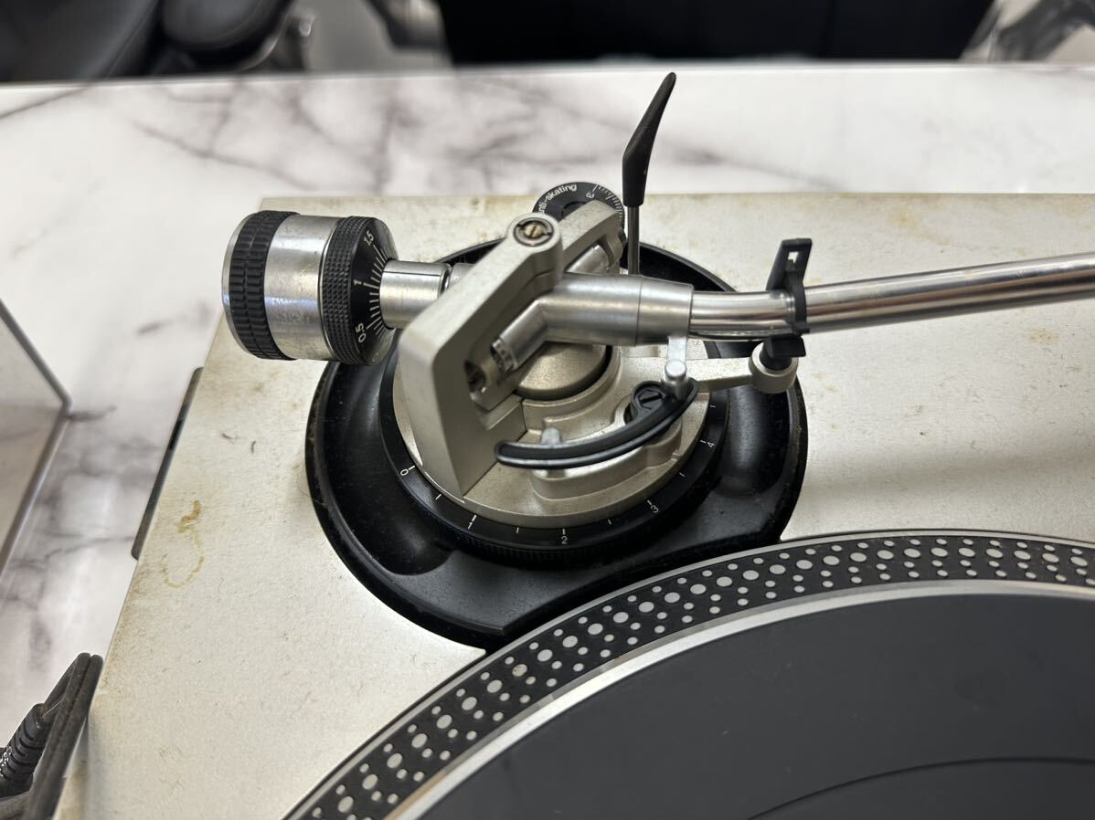 管理番号U8 通電確認済み Technics テクニクス レコードプレイヤー SL-1800MK2 現状品_画像5