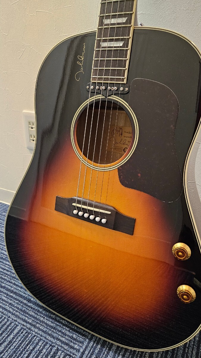 管理番号M63 美品 Epiphone/エピフォン アコースティックギター/アコギ/エレアコ EJ-160E/VC ジョンレノン ハードケース付_画像3