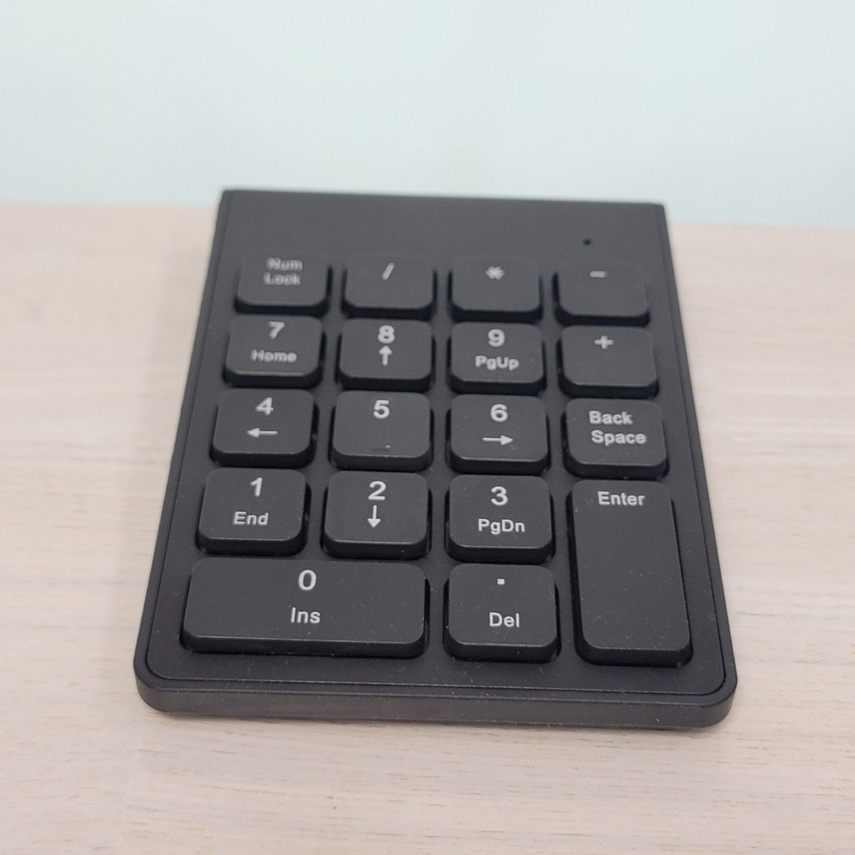 【新品】USB接続　テンキー  ノートパソコン  有線  外付けキーボード　薄型   