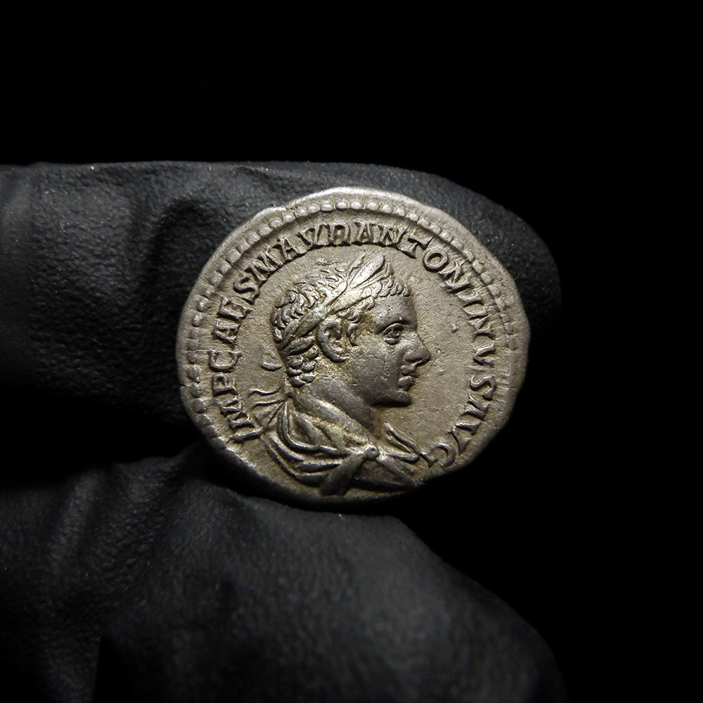 【古代ローマコイン】Elagabalus（エラガバルス）クリーニング済 シルバーコイン 銀貨 デナリウス(ZpPEDtX6cS)_画像2