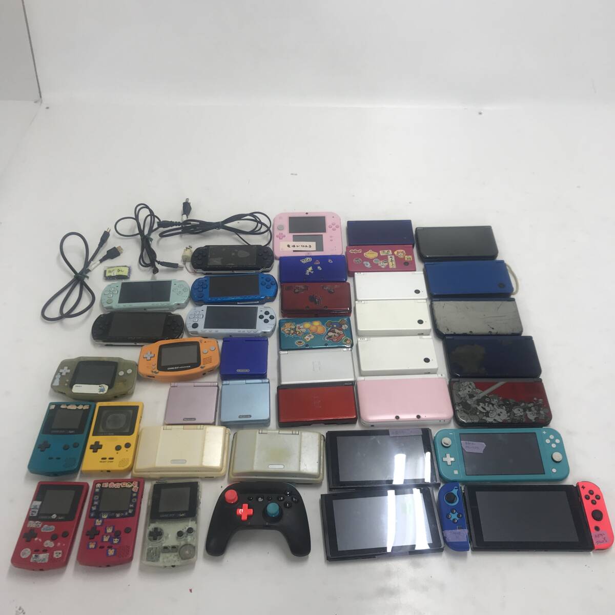 【1円～】ジャンク ゲーム機 まとめ売り Nintendoスイッチ液晶画面 3DSLL DS ゲームボーイ PSP 他 ※現状品 動作未確認【ジャンク品】の画像1