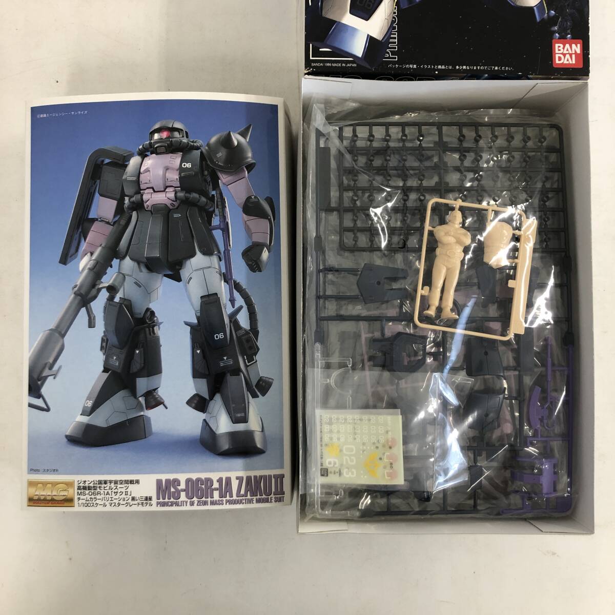 BANDAI MG 1/100 MS-06R-1A「ザクⅡ」チームカラーバリエーション 黒い三連星 機動戦士ガンダム ガンプラ 未組立 ※説明書欠品【中古品】の画像5