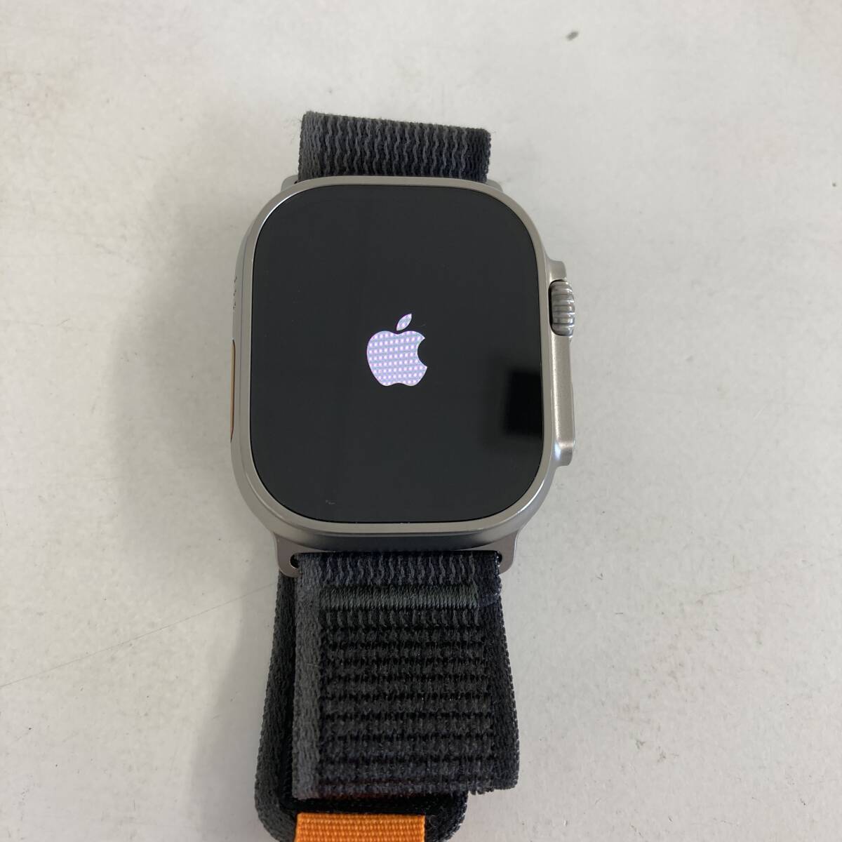 Apple Watch ULTRA 49mm titanium case Star light Alpine loop L A2684 MQFT3J/A band attaching * the first period . ending [ secondhand goods ]
