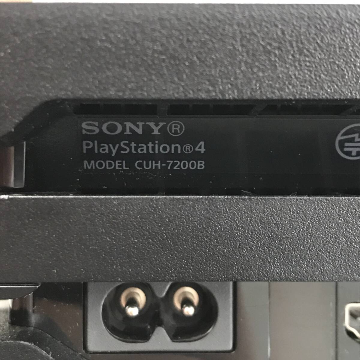 【1円～】SONY PS4 Pro PlayStation4 プロ CUH-7200B B01 ジェットブラック 1TB 動作確認済み ※欠品あり/箱傷み【中古品】_画像5