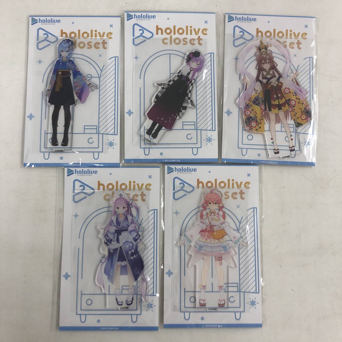 【1円～】hololive ホロライブ グッズ 大量まとめ ぬいぐるみ アクスタ フィギュア ファイル イラストボード クロック その他【中古品】_画像3