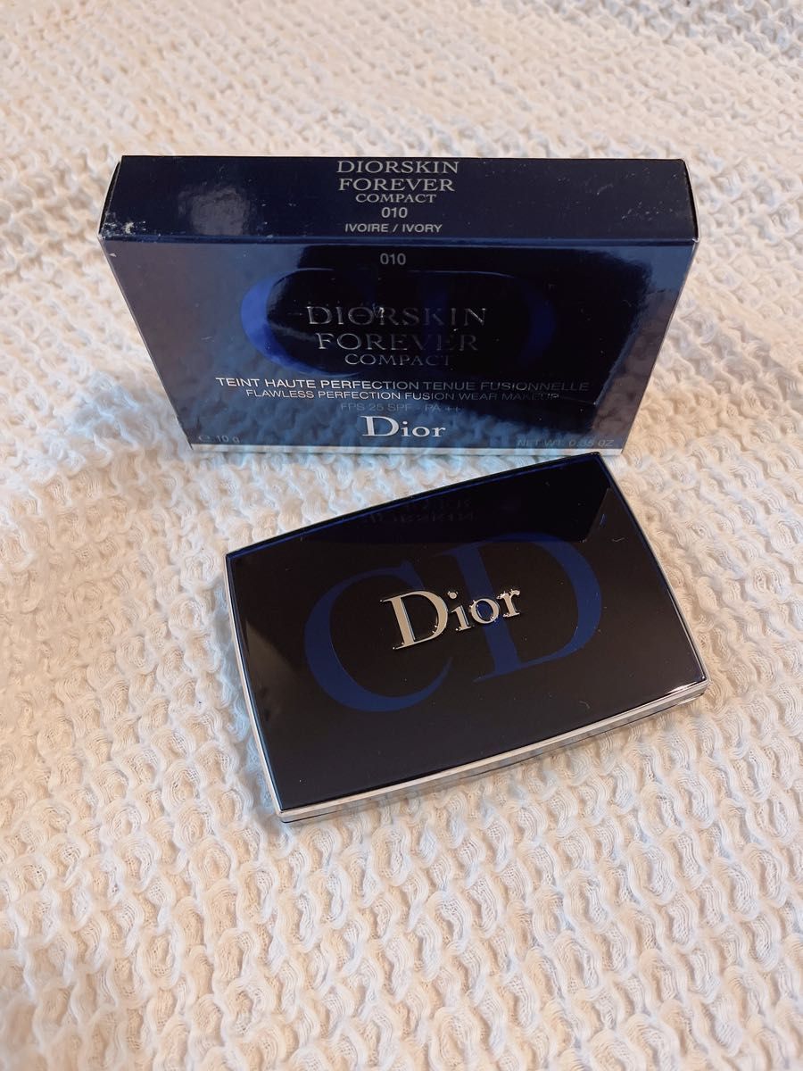 Christian Diorディオール Dior ディオールスキン フォーエヴァー コンパクト010 未使用