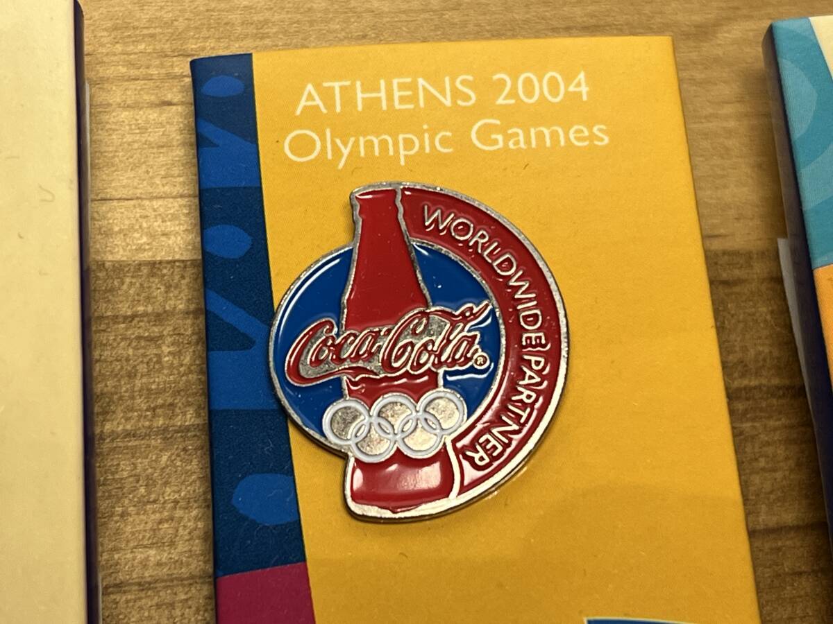2004アテネオリンピックピンバッジコレクション コカコーラコラボ サッカー、柔道　計3点_画像3