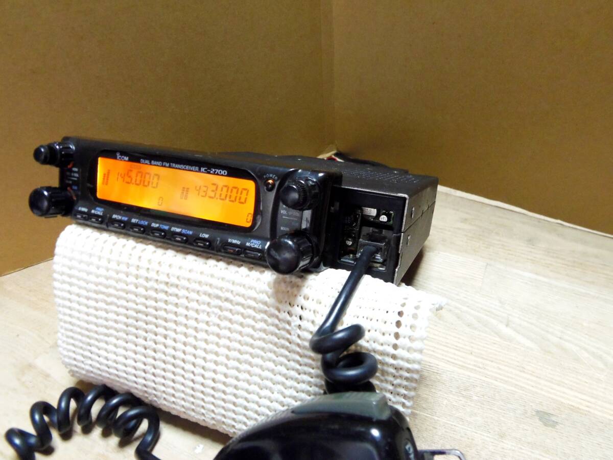 ★ICOM アイコム モービル機／ ツインバンダー ★ IC-2700D ハイパワー機_画像4