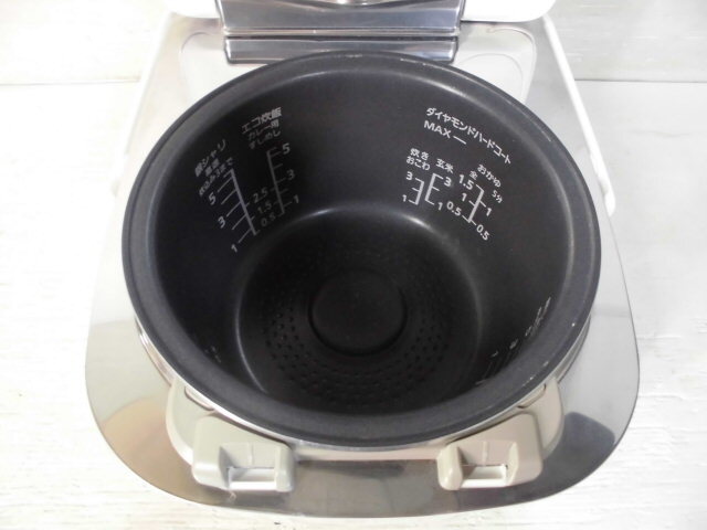 5-137♀Panasonic/パナソニック 可変圧力IHジャー/炊飯器 5.5合炊き/1.0L SR-PW109 19年製♀の画像2