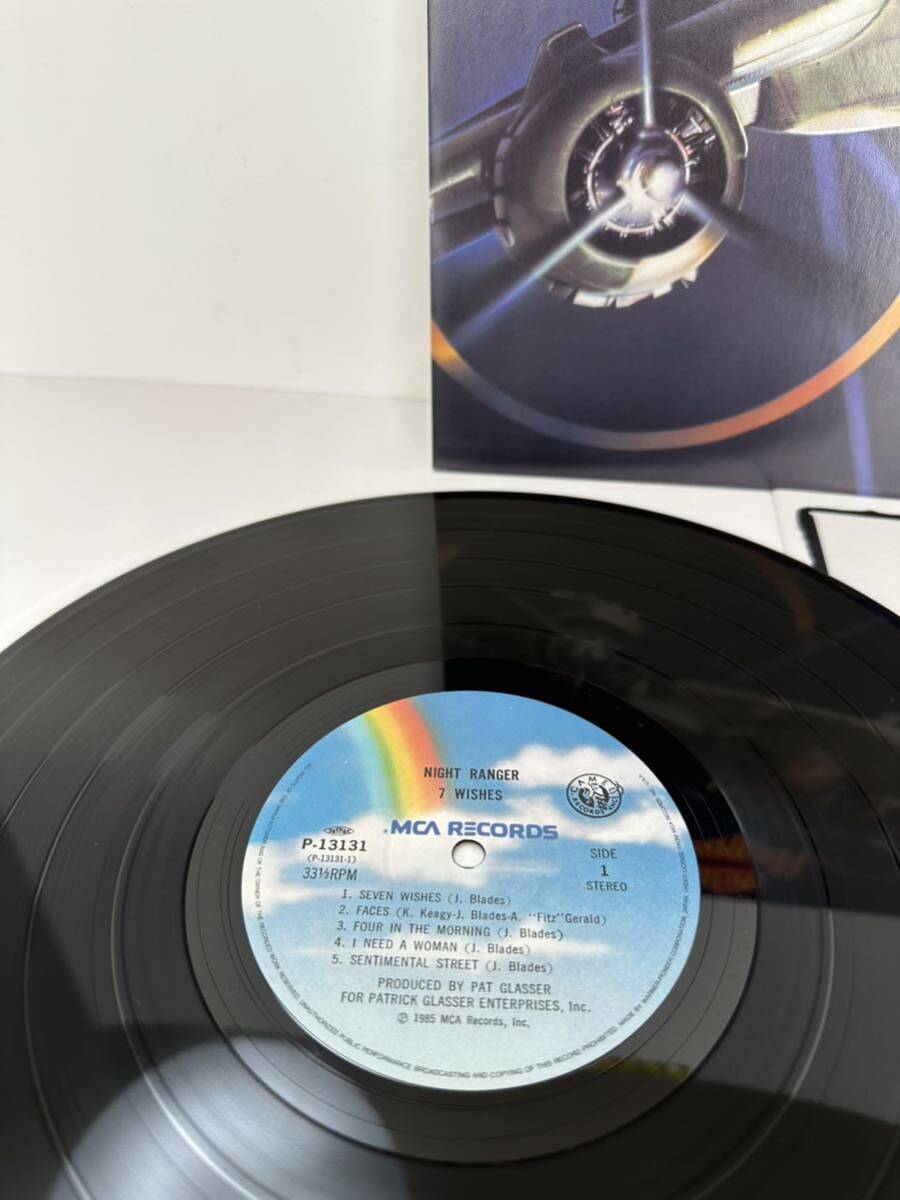 レコード LP NIGHT RANGER / 7 WISHES ナイト・レンジャー / セヴン・ウィッシーズ MCA ワーナー P-13131（管理No.18）_画像2