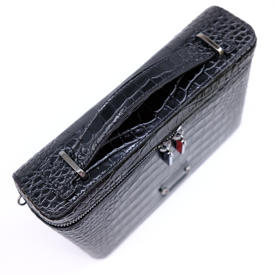 [ unused goods ]Christian Louboutin Christian Louboutin kipi pouch shoulder black ko type pushed leather black black red 3205309