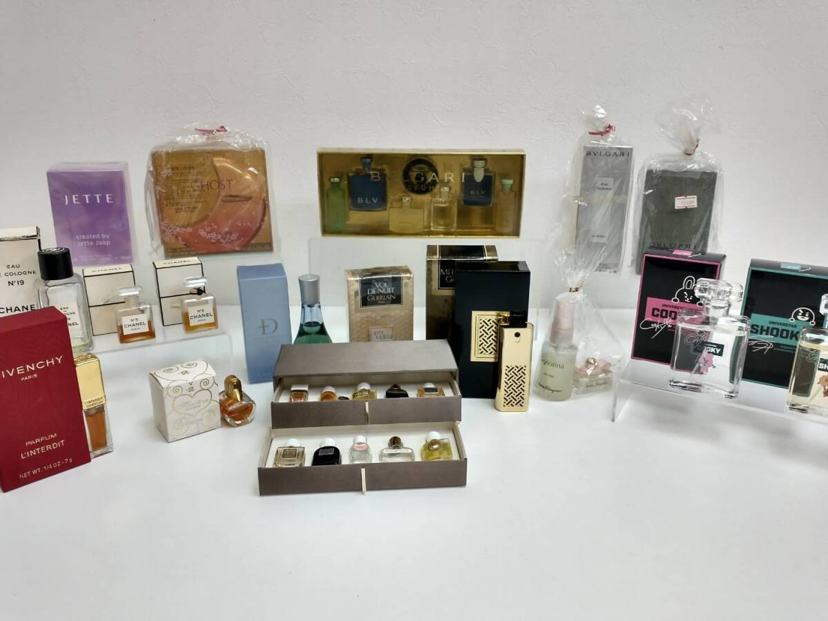 D240517 香水 Fragrance フレグランス まとめ 大量 ブランド セット 箱入り GIVENCHY BVLGARI CHANEL DISTILLATI JETTE Signorina GHOST _画像1