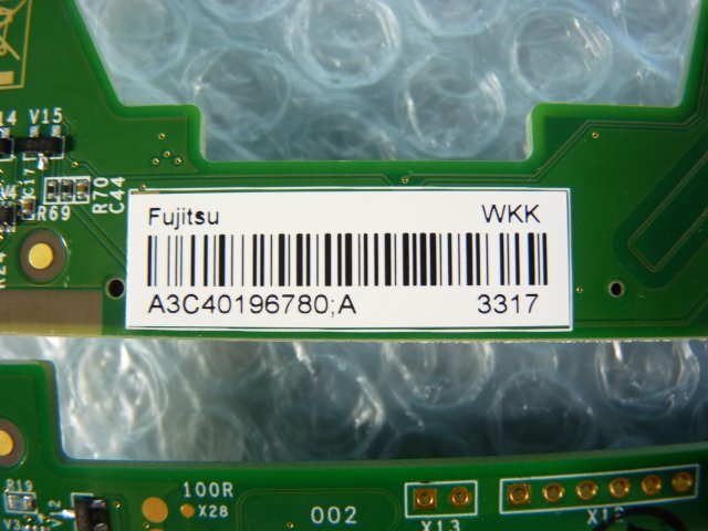 1PWM // Fujitsu PRIMERGY RX2530 M4 の ハードディスク(HDD)バックパネル 2.5インチ x8 / A3C40196777 A3C40196780　A3C40196549 //在庫3_画像3
