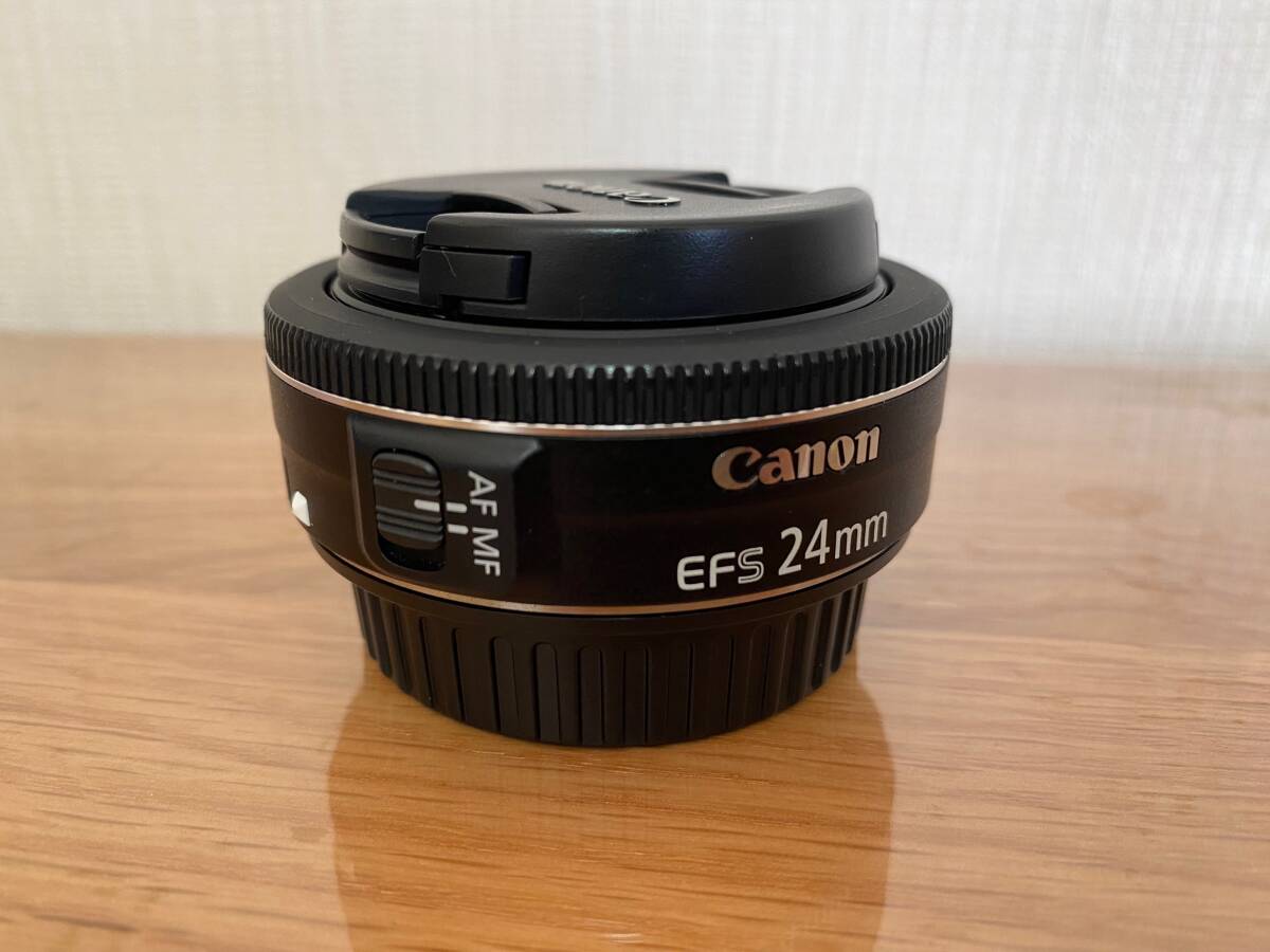【中古美品】Canon 　キヤノン　EFS-24mm F2.8 STM_画像4