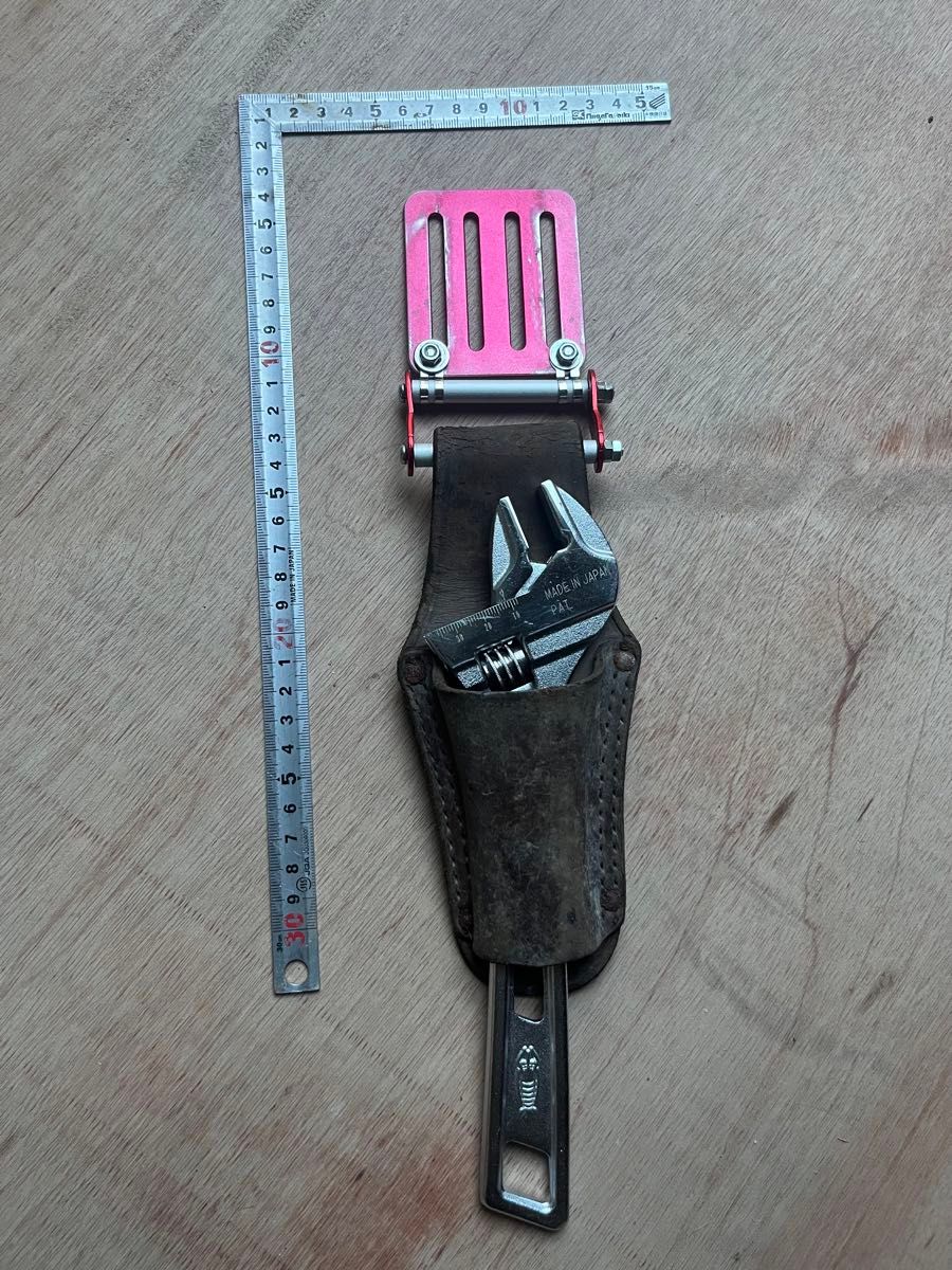 2連チェーン付ニックス風ベルトループ 腰道具 腰袋 工具差し 2連チェーン付ニックス風ベルトループ 腰道具 腰袋 工具差し