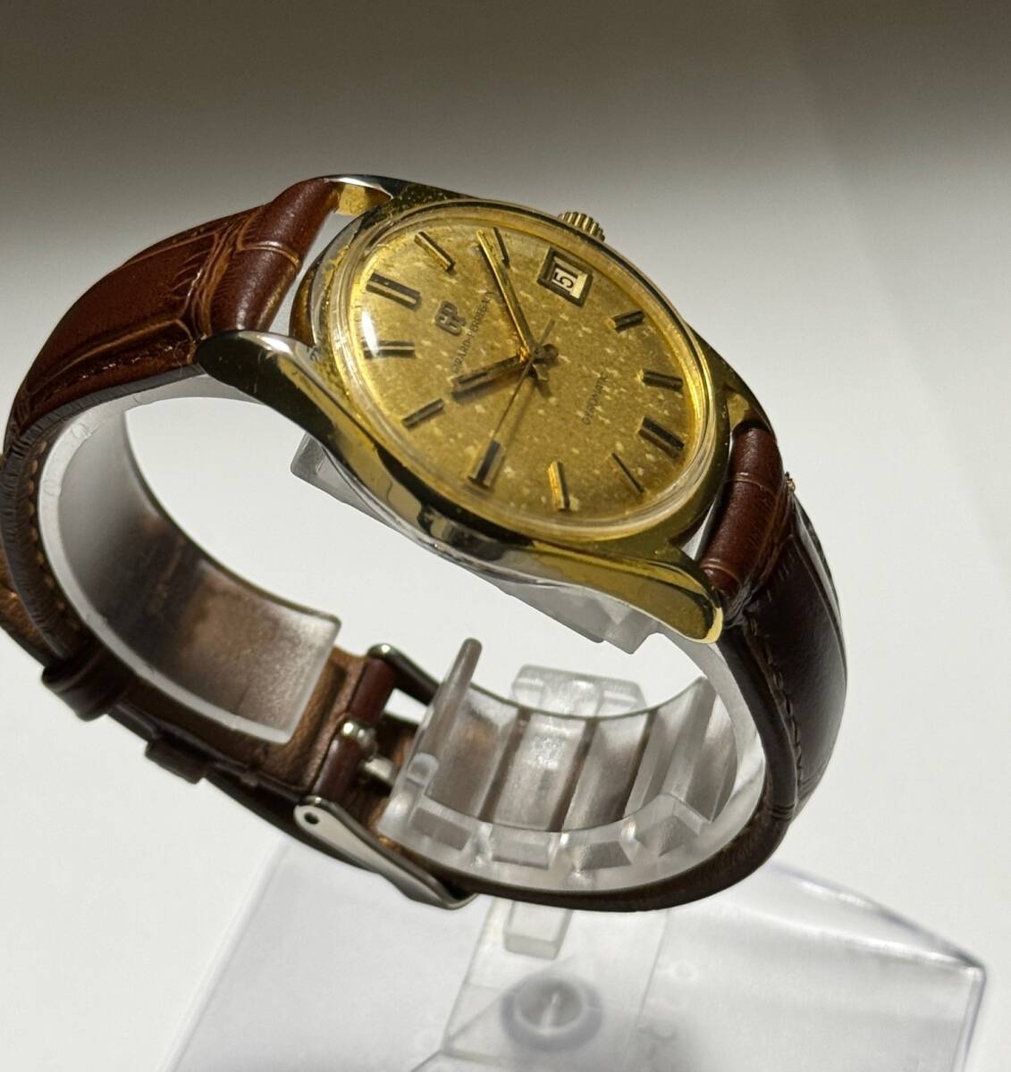 【ジャンク品】Girard Perregaux GYROMATIC ジラールペルゴ ジャイロマチック 39石 AT ゴールド文字盤 デイト メンズ腕時計の画像4