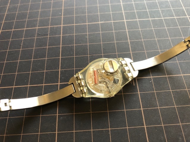 良好程度 レア swatch スウォッチ SWISS AG2004 純正SSブレス クオーツ レディース 腕時計_画像6