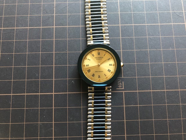 KK375 с футляром хорошая вещь редкостный редкость Vintage TECHNOS/ Tecnos BorazonbolazonSWISS комбинированный × голубой цвет оригинальный breath кварц наручные часы 