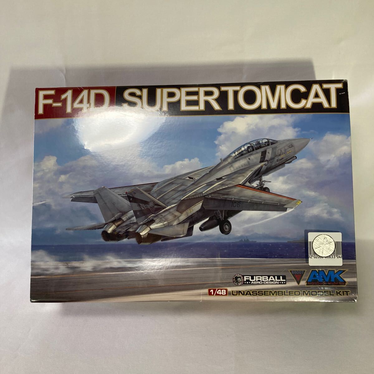 AMK 1/48 スーパートムキャット F-14D戦闘機 プラモデル 未組立品　アバンギャルドモデル_画像1