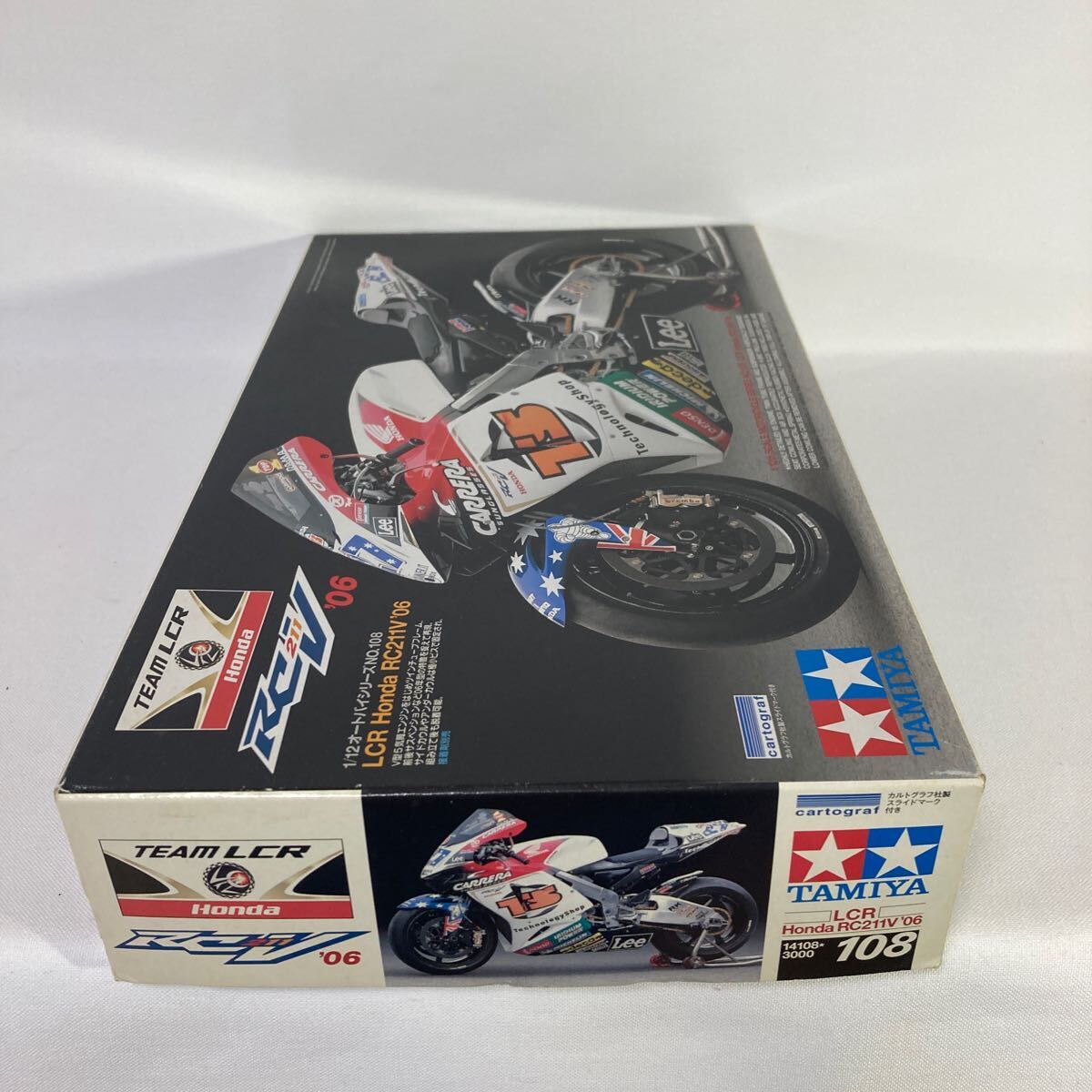 タミヤ 1/12 LCRHonda RC211V '06ケーシストーナーマシン　未制作品　　ホンダ _画像5