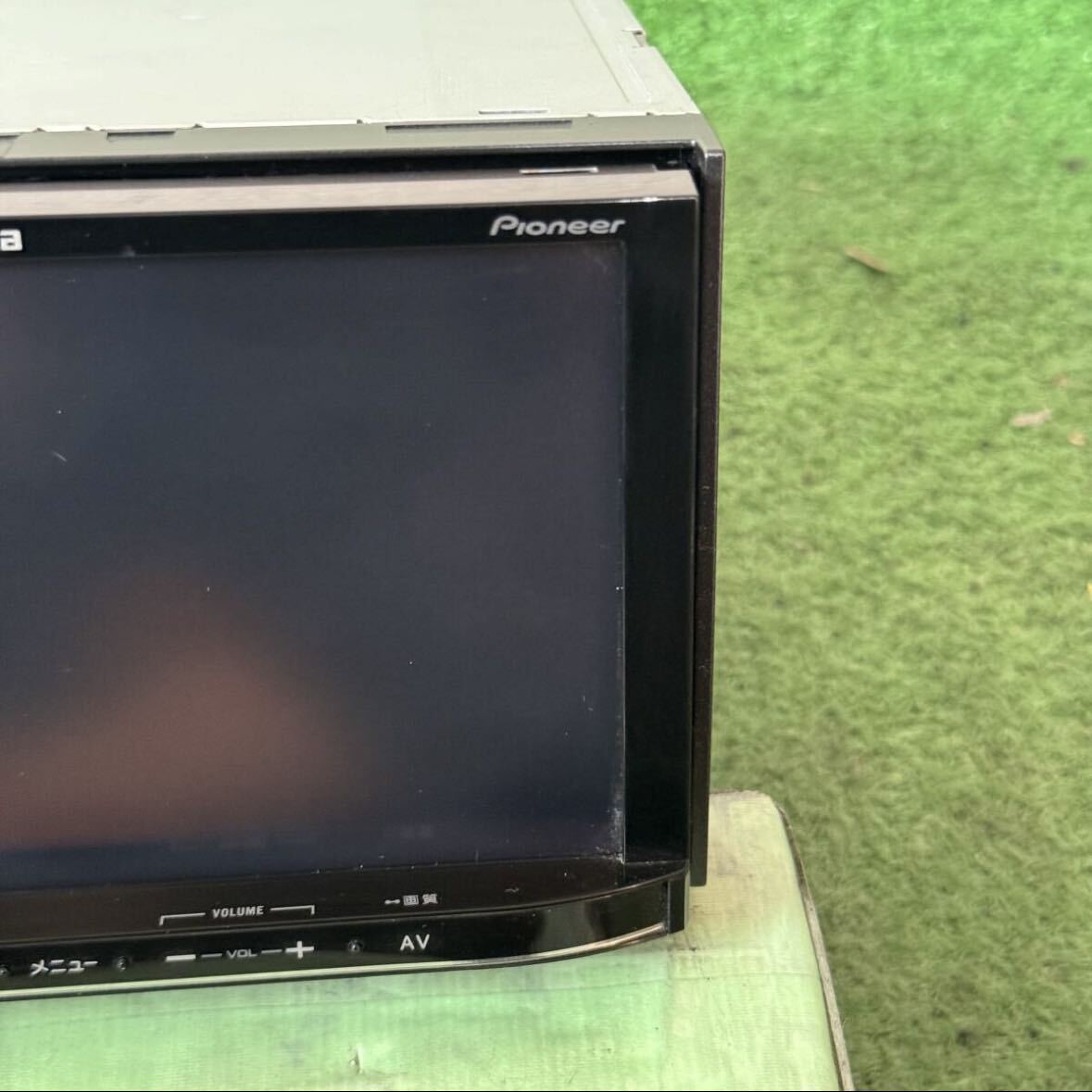 1086） カロッツェリア Carrozzeria メモリーナ K AVIC-MRZO7-2 楽ナビCD/DVD/SD/ Bluetooth/TV_画像2