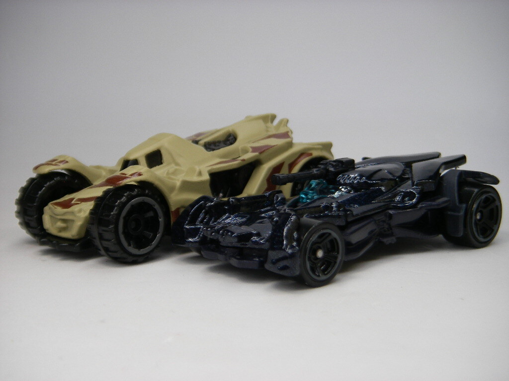  Hot Wheels (2 шт. ) bat Mobil Batman < разрозненный > Hot Wheels Batman комплект 