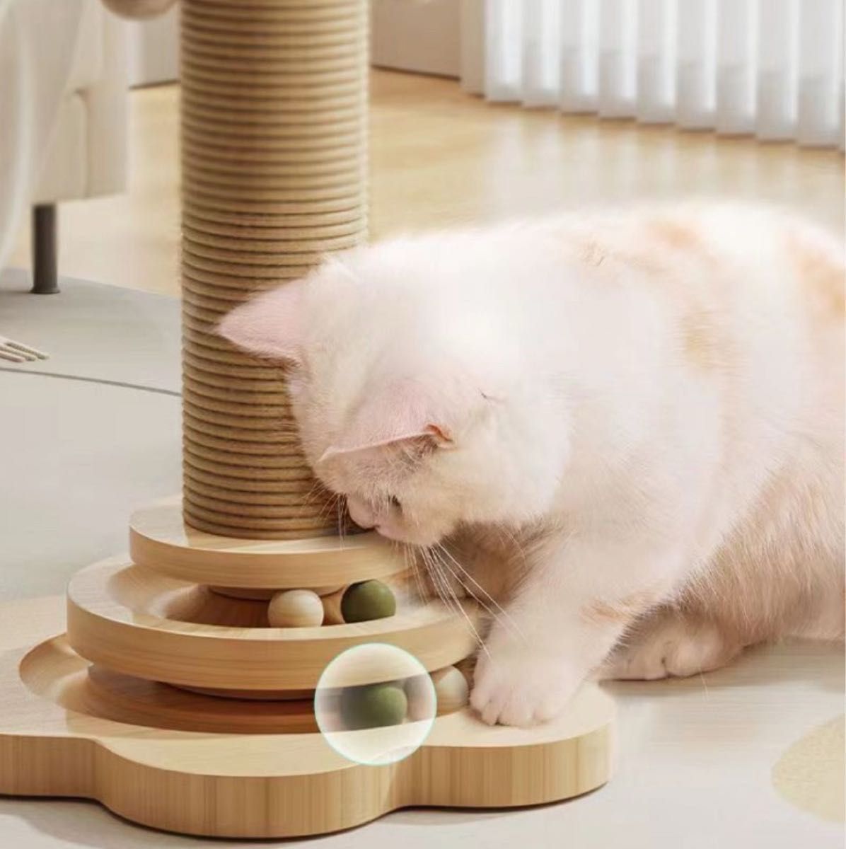 おもちゃ 爪とぎ 木製  猫　爪みがき おもちゃ　縦置き型 ボール  ふわふわ　ねこ　木製猫爪研ぎポール  キャットタワー  