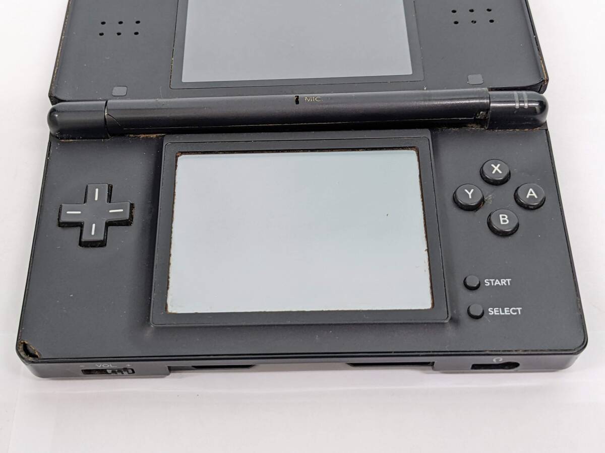 【1053】 Nintendo DS Lite 任天堂 ニンテンドー　ジェットブラック 黒 ゲーム機本体 アンティーク 当時物 レア 人気モデル 現状品 お得品 _画像4