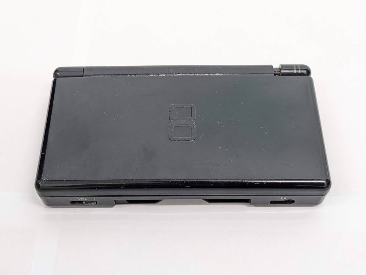 【1053】 Nintendo DS Lite 任天堂 ニンテンドー　ジェットブラック 黒 ゲーム機本体 アンティーク 当時物 レア 人気モデル 現状品 お得品 _画像1